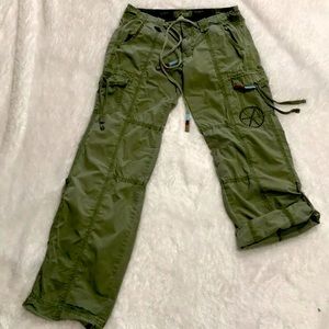 Lucky Brand Olive Roll Tab Peace Sign Cargo Pants